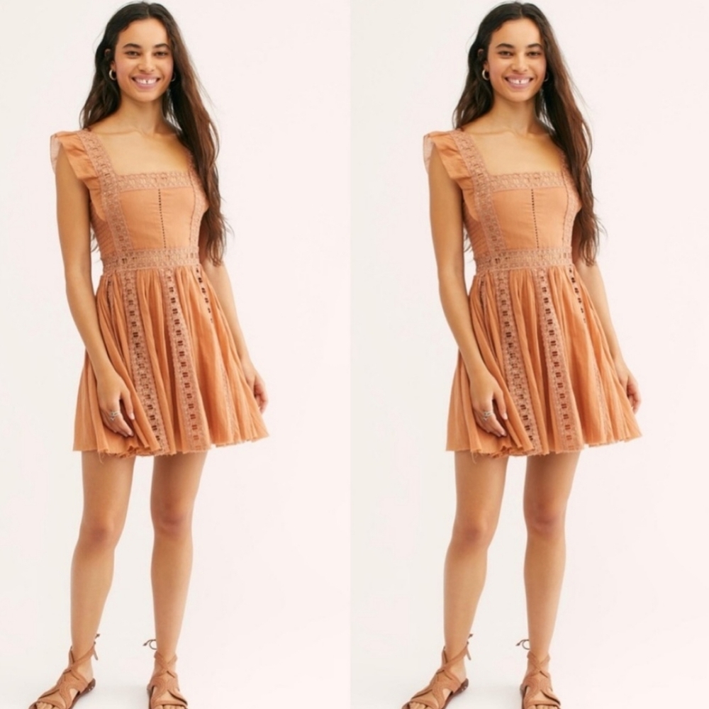 Free People One Verona Lace Babydoll  Tan Mini Dress size Small